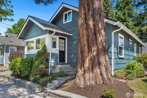 38376 SE Cedar St, Snoqualmie, WA 98065