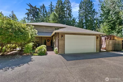 3627 Snug Harbor Rd NE, Olympia, WA 98506