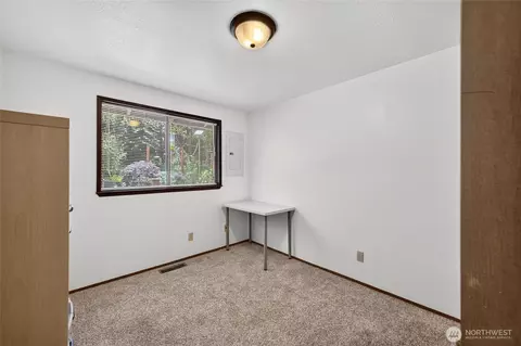 Bedroom - 21005 197th Ave E, Orting, WA 98360 photo 3 of 3