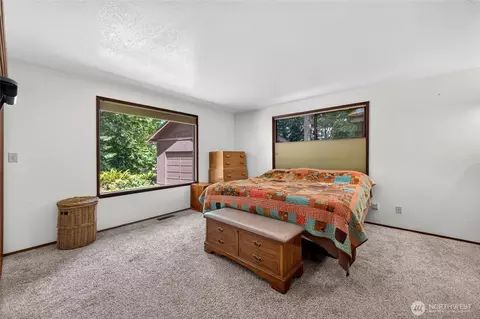 Bedroom - 21005 197th Ave E, Orting, WA 98360 photo 1 of 3