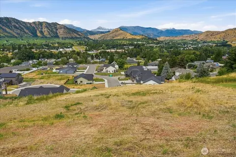 105 Liberty Ln, Cashmere, WA 98815