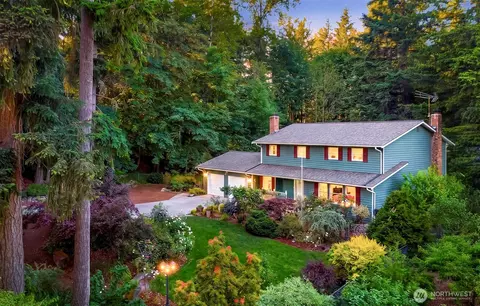 5611 240th St SE, Woodinville, WA 98072