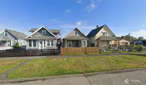 817 E 35th St, Tacoma, WA 98404