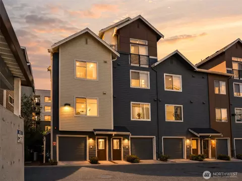 15865 NE 14th Rd, Bellevue, WA 98008