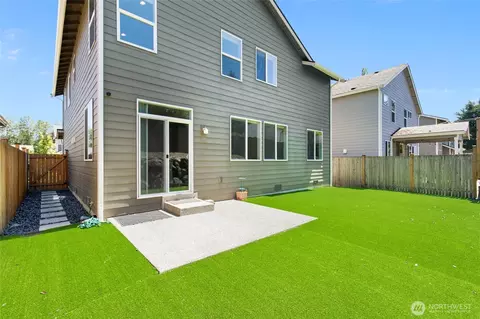 Exterior - 16314 5th Ave SE, Bothell, WA 98012 photo 3 of 6
