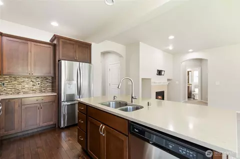 Kitchen - 16314 5th Ave SE, Bothell, WA 98012 photo 3 of 3