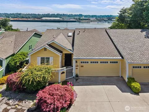 718 Sherman St NW, Olympia, WA 98502