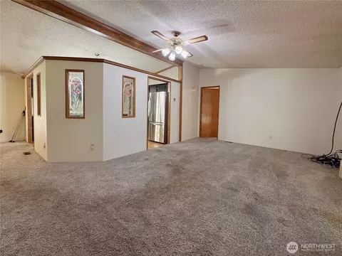 21621 186th St E, Orting, WA 98360 photo 2