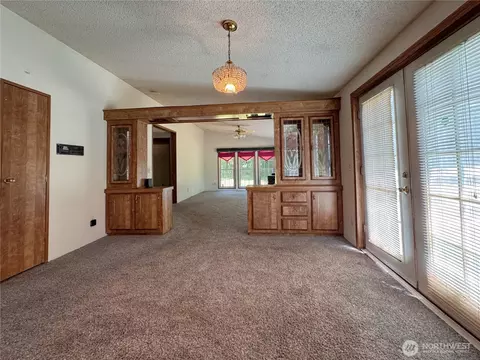 21621 186th St E, Orting, WA 98360 photo 7