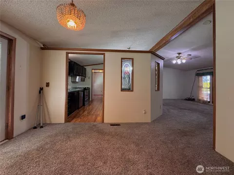 21621 186th St E, Orting, WA 98360 photo 6