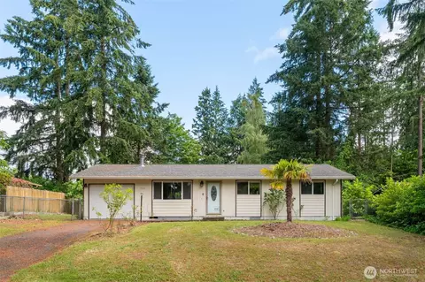 9538 Helen Ave NE, Olympia, WA 98516