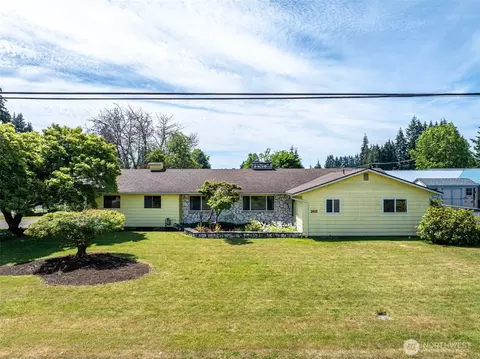 3412 Russell Rd, Centralia, WA 98531