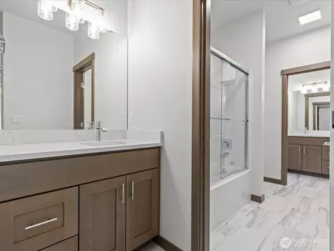 Bath - 9207 NE 175th St #B, Bothell, WA 98011 photo 7 of 7