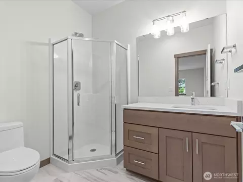 Bath - 9207 NE 175th St #B, Bothell, WA 98011 photo 6 of 7