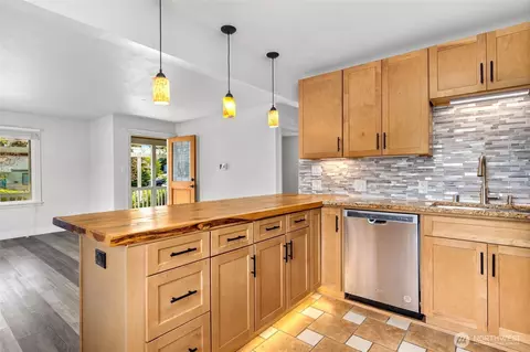 1710 Maple St, Everett, WA 98201 photo 12