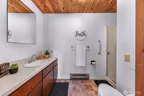 1131 Deep Valley Dr, Maple Falls, WA 98266 photo 8