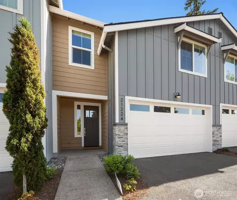 21224 82nd Pl W, Edmonds, WA 98026