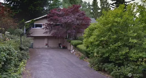 10411 228th St SW, Edmonds, WA 98020