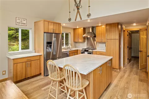 Kitchen - 161 Eagle View Dr, Ronald, WA 98940 photo 2 of 6