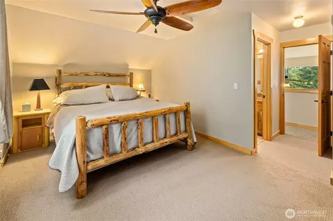 Bedroom - 161 Eagle View Dr, Ronald, WA 98940 photo 3 of 5