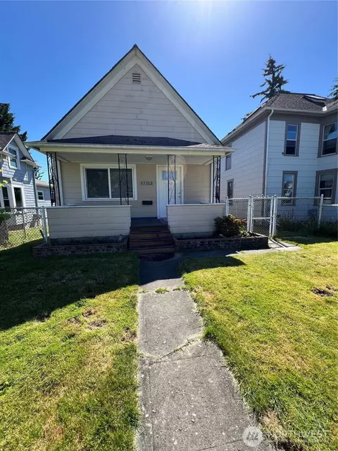 Other - 2219 Rockefeller Ave, Everett, WA 98201 photo 3 of 6
