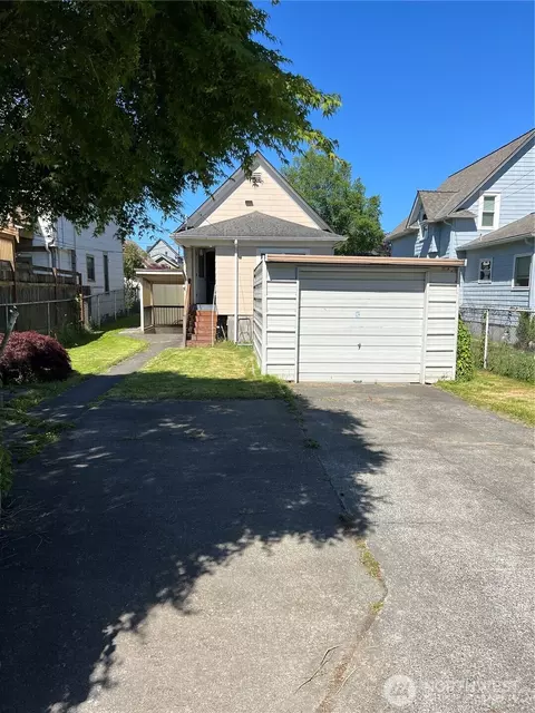 Other - 2219 Rockefeller Ave, Everett, WA 98201 photo 2 of 6