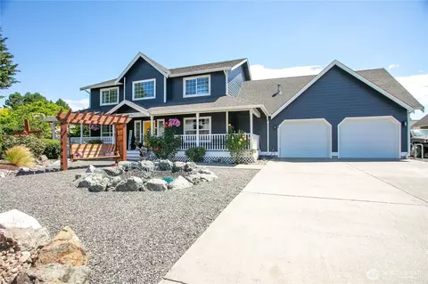 1308 Birchwood Dr, Everson, WA 98247