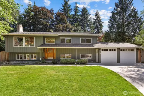 12100 105th Pl NE, Kirkland, WA 98034
