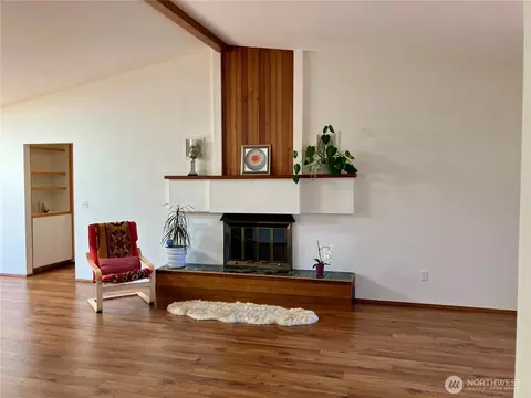 Living - 192 Hurricane Ridge Rd, Sequim, WA 98382 photo 3 of 5
