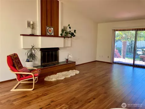 Living - 192 Hurricane Ridge Rd, Sequim, WA 98382 photo 2 of 5