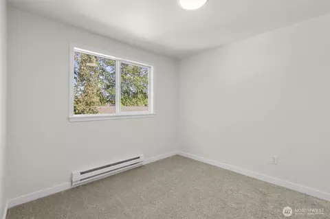 Bedroom - 4 107th St SE, Everett, WA 98204 photo 5 of 5