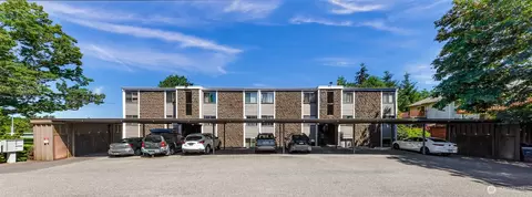 1362 Orleans St, Bellingham, WA 98229