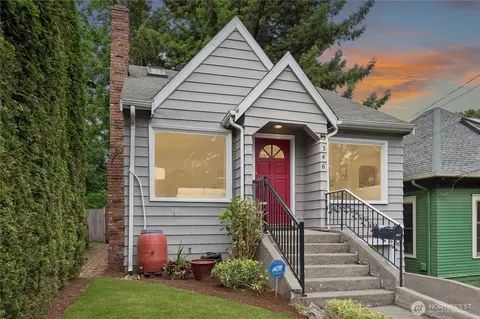 346 NE 58th St, Seattle, WA 98105