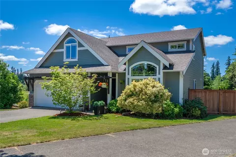 7102 116th St E, Puyallup, WA 98373