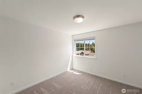 Bedroom - 920 E Old Ranch Rd #E1-E2, Allyn, WA 98524 photo 3 of 4
