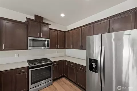 Kitchen - 920 E Old Ranch Rd #E1-E2, Allyn, WA 98524 photo 1 of 2