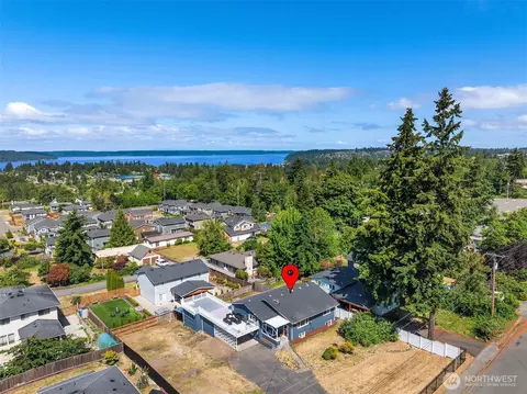 24029 24th Ave S, Des Moines, WA 98198