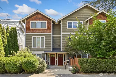 6526 34th Ave NE #B, Seattle, WA 98115