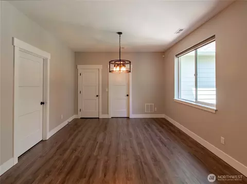 18706 232nd Ave E, Orting, WA 98360 photo 9