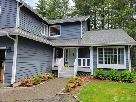 111 Covey Run, Union, WA 98592