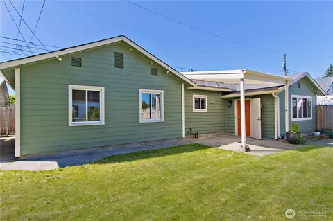 5910 E J St, Tacoma, WA 98404