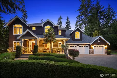 25122 NE 18th St, Sammamish, WA 98074