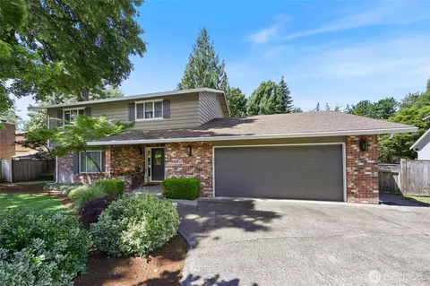 2725 Raintree Ct SE, Olympia, WA 98501
