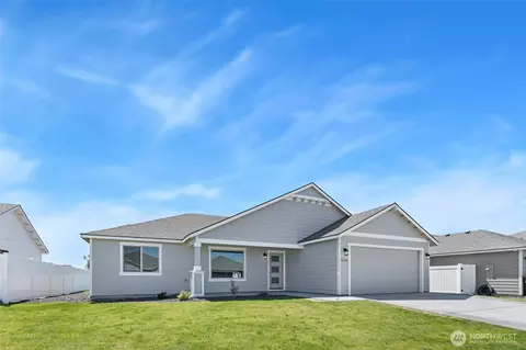 4215 W Sandy Ct, Moses Lake, WA 98837