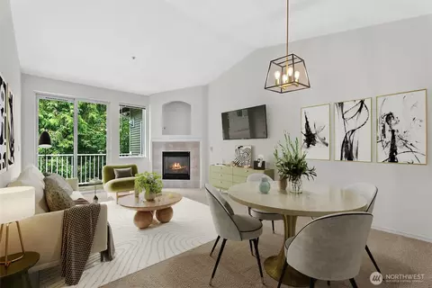 12712 Admiralty Way #G304, Everett, WA 98204