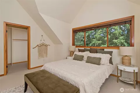 Bedroom - 35800 249th Ave SE, Enumclaw, WA 98022 photo 1 of 3