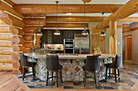 Kitchen - 35800 249th Ave SE, Enumclaw, WA 98022 photo 1 of 3