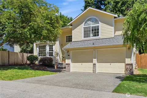 Exterior - 3103 200th Pl SE, Bothell, WA 98012 photo 2 of 6