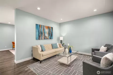 Living - 20121 Bartlett Rd, Bothell, WA 98012 photo 1 of 2