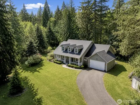 33606 NE Lake Joy Rd, Carnation, WA 98014